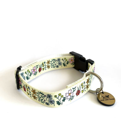 Sniff the Flowers Dog Collar